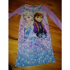 Lot of 4 Girls size 4/5 pajamas